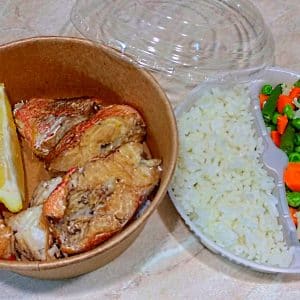 морской окунь с овощами фото